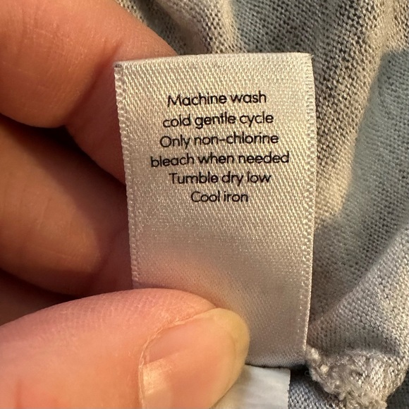 Athleta Gray and White Slub Cotton Diamond Back Tank - Picture 5 of 5